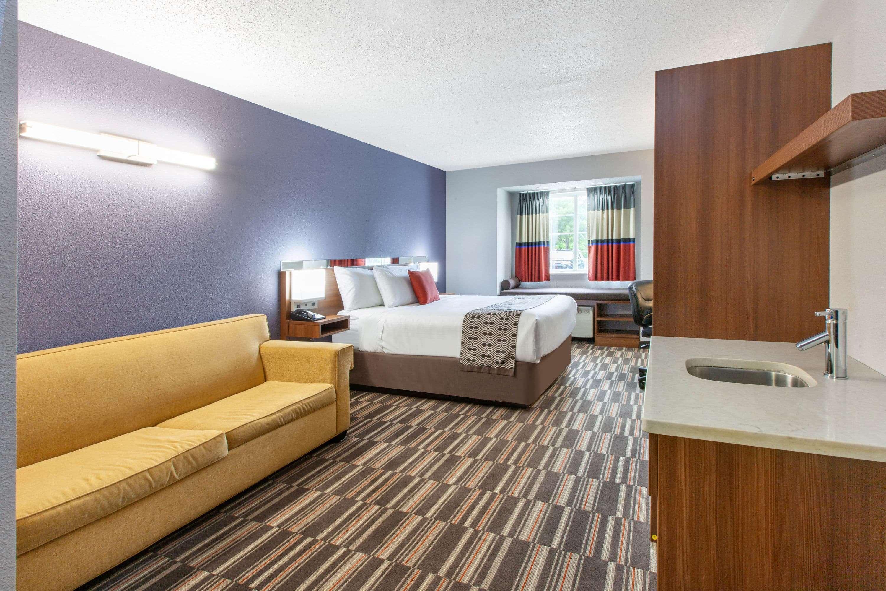 Microtel Inn & Suites By Wyndham Pittsburgh Airport Robinson Township Exterior foto