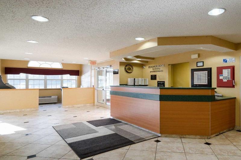 Microtel Inn & Suites By Wyndham Pittsburgh Airport Robinson Township Exterior foto